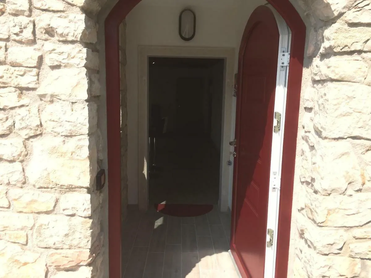 Apartment Appartamento Cadelagnel Castelletto Di Brenzone
